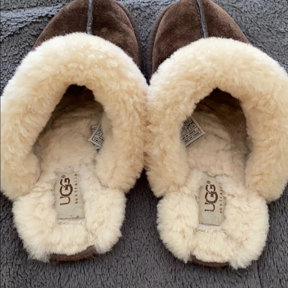 Ugg Slippers - image 3